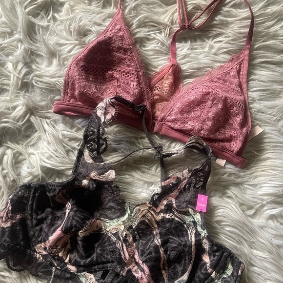 Victoria secret pink bundle 3 bras /bralette - Picture 3 of 7